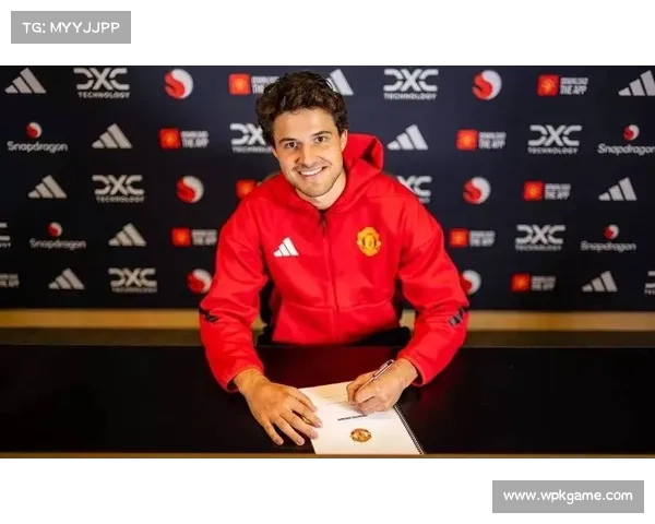 英超裁判年薪曝光 主裁年收入超20万英镑 英超裁判年薪曝光 主裁年收入超20万英镑